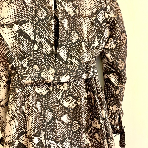 INC TRENCHCOAT phyton print - Picture 6 of 12